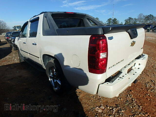 2011 CHEVROLET AVALANCHE - VIN: 3GNMCGE04BG220421 - Фото 3