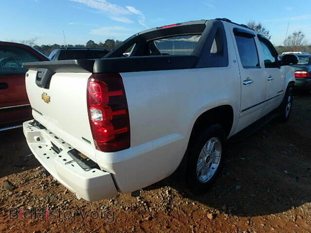 2011 CHEVROLET AVALANCHE - VIN: 3GNMCGE04BG220421 - Фото 4