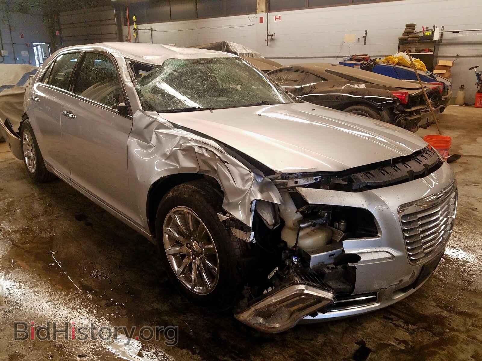 Photo 2C3CA5CG7BH613848 - CHRYSLER 300 2011