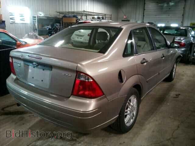 2005 FORD FOCUS - VIN: 1FAFP34N75W314316 - Фото 4