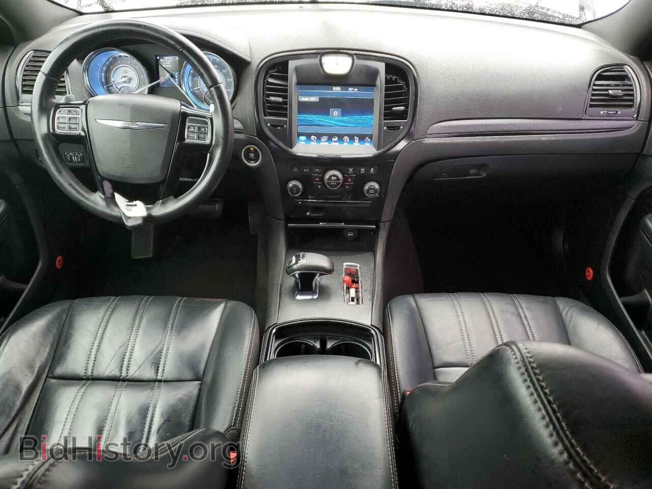2014 CHRYSLER 300 - VIN: 2C3CCAGG2EH273557 - Фото 8