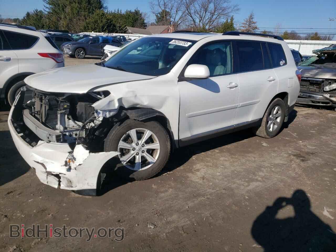 Фотография 5TDBK3EH8DS257557 - TOYOTA HIGHLANDER 2013