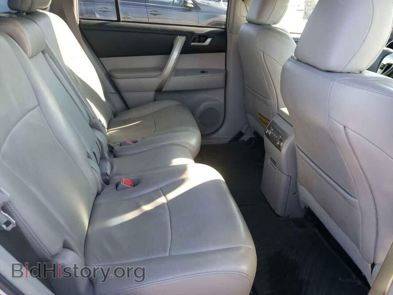 2013 TOYOTA HIGHLANDER - VIN: 5TDBK3EH8DS257557 - Фото 11