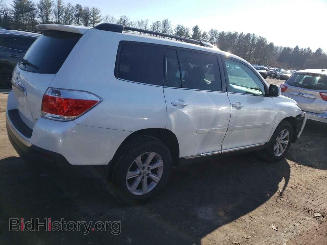 2013 TOYOTA HIGHLANDER - VIN: 5TDBK3EH8DS257557 - Фото 3