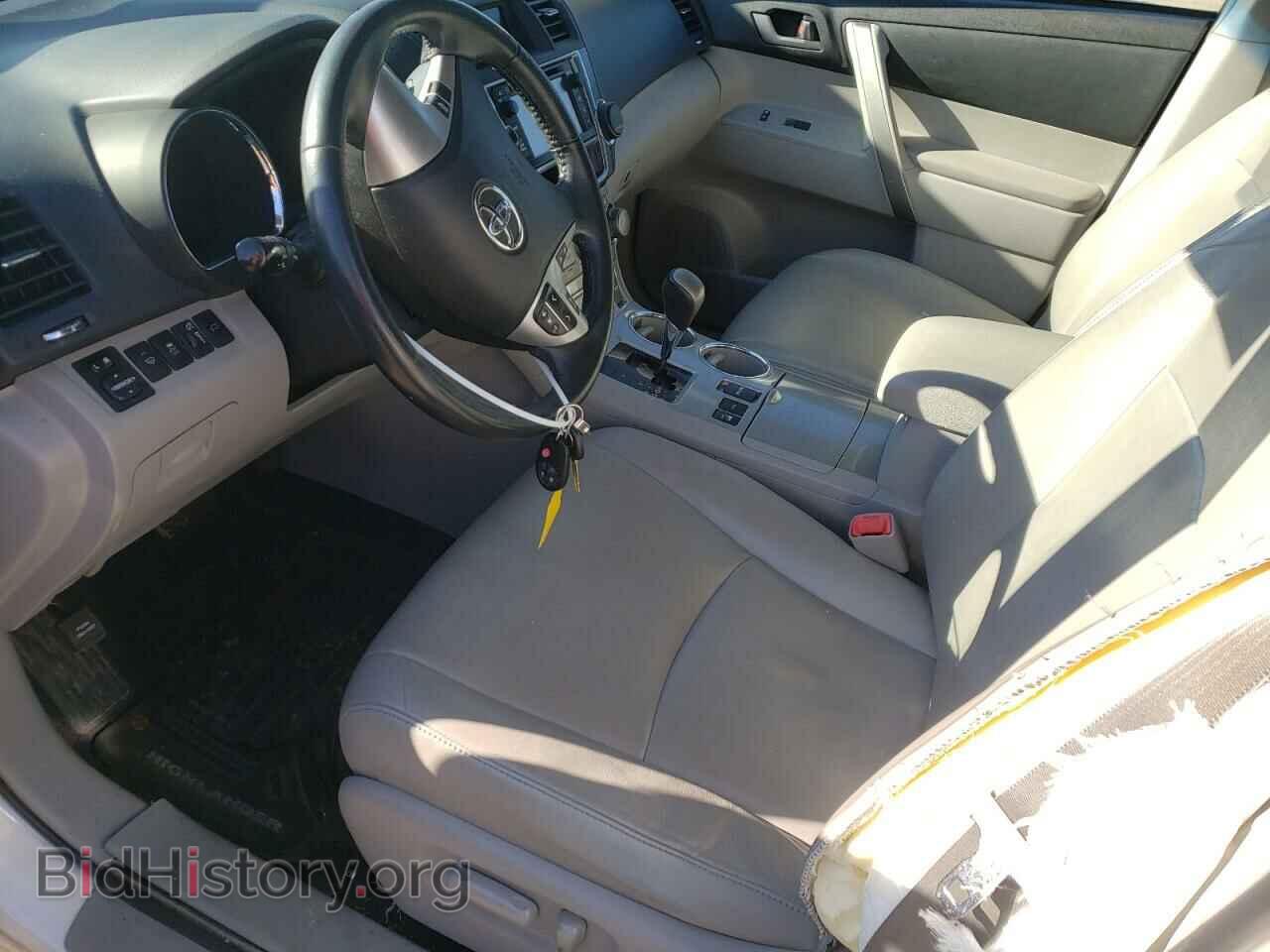 2013 TOYOTA HIGHLANDER - VIN: 5TDBK3EH8DS257557 - Фото 7