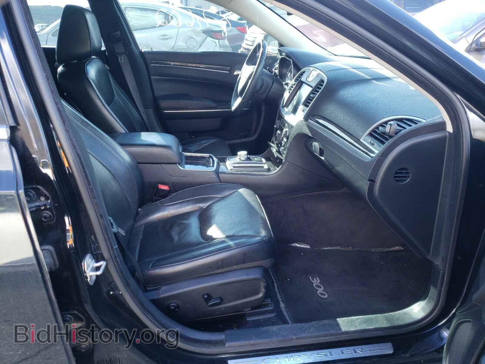 2016 CHRYSLER 300 - VIN: 2C3CCAEG9GH334389 - Фото 5