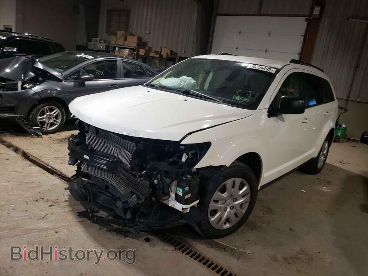 2017 DODGE JOURNEY - VIN: 3C4PDCABXHT581171 - Фото 2