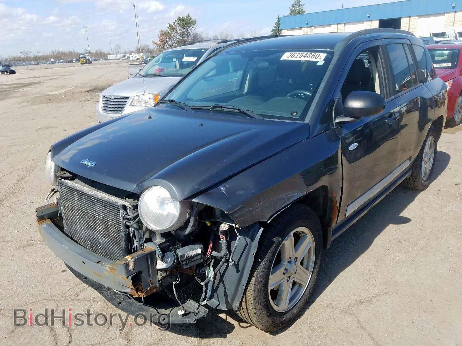 2010 JEEP COMPASS - VIN: 1J4NT1FBXAD677198 - Фото 2