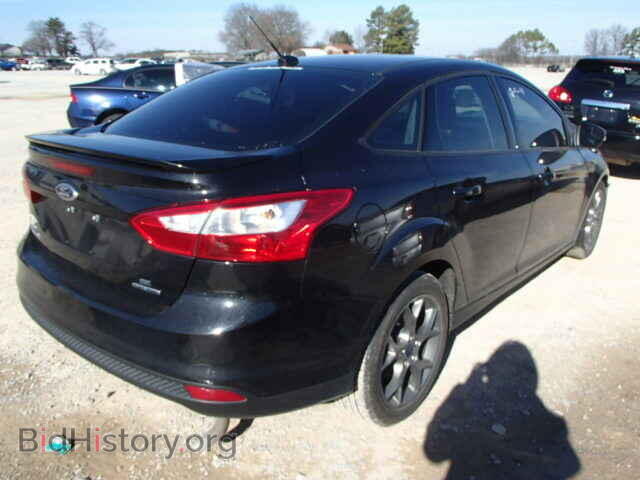 2013 FORD FOCUS - VIN: 1FADP3F25DL205122 - Photo 4