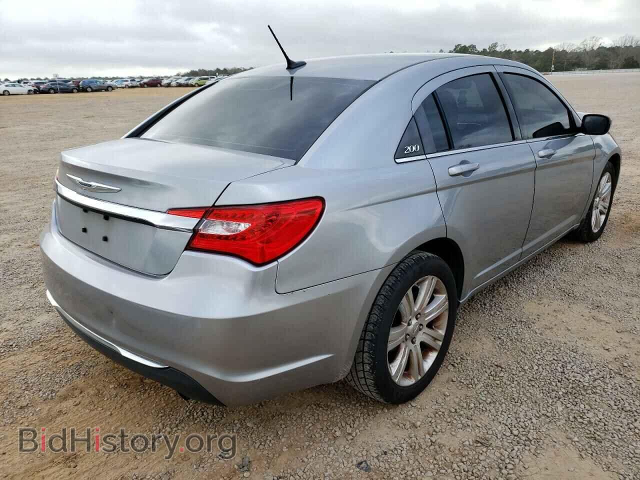 2013 CHRYSLER 200 - VIN: 1C3CCBBB8DN679513 - Фото 4