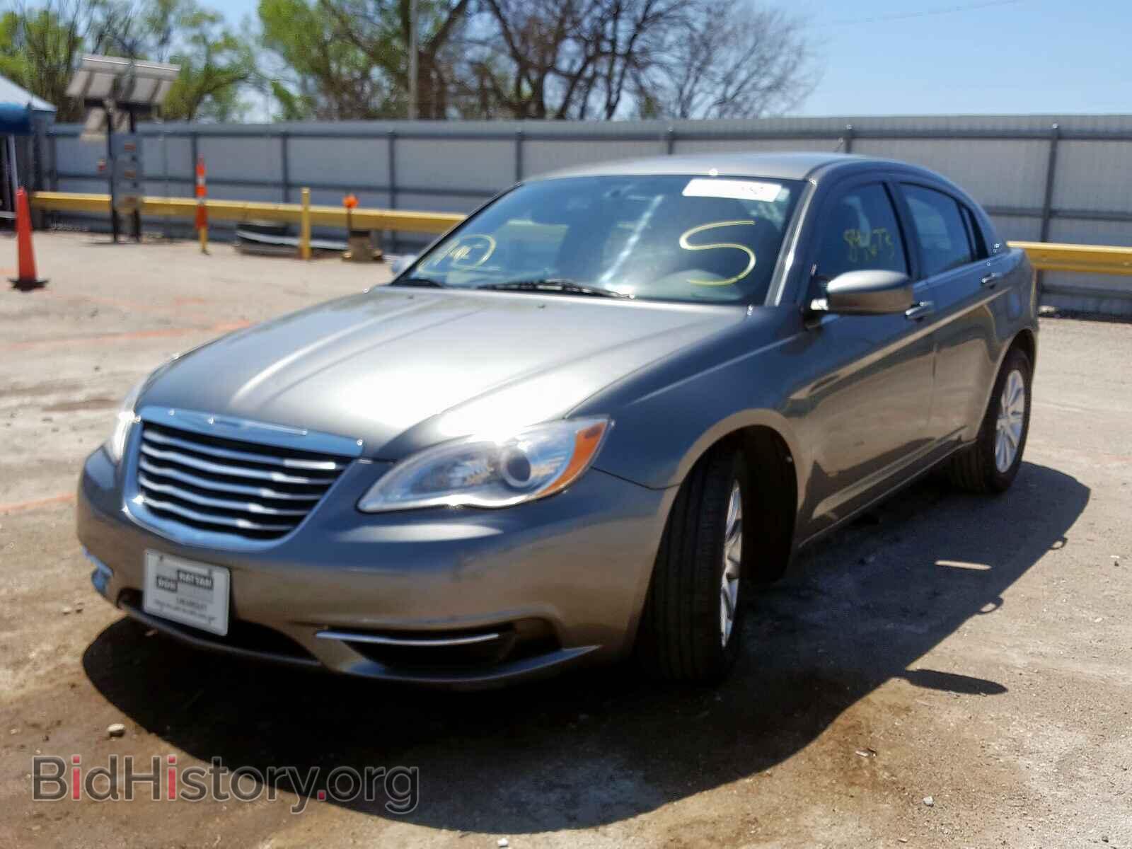 2013 CHRYSLER 200 - VIN: 1C3CCBBB5DN513692 - Фото 2