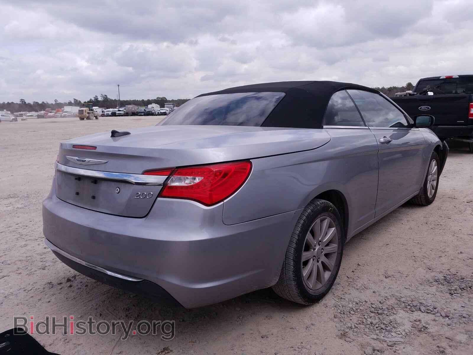 2013 CHRYSLER 200 - VIN: 1C3BCBEB4DN514355 - Фото 4