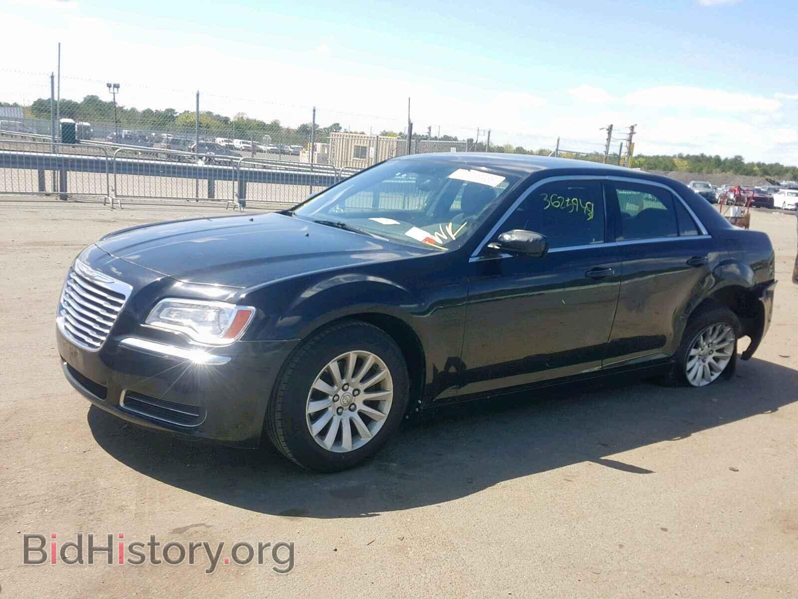 2012 CHRYSLER 300 - VIN: 2C3CCAAG6CH117009 - Фото 2