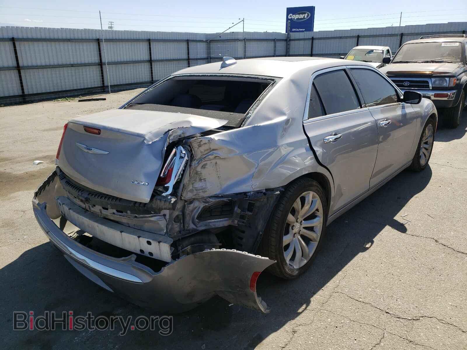 2018 CHRYSLER 300 - VIN: 2C3CCAEG7JH207874 - Фото 4