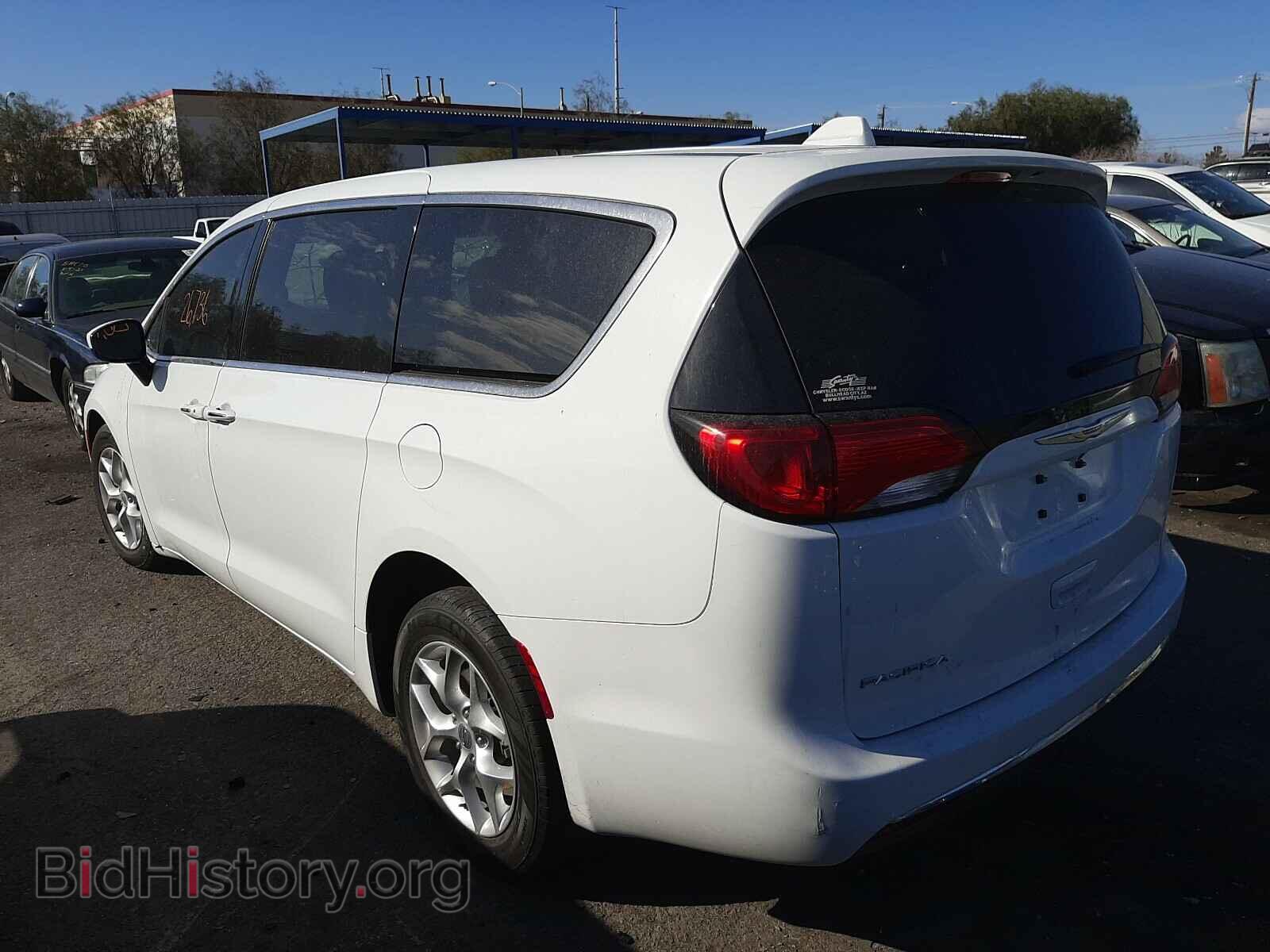 2017 CHRYSLER PACIFICA - VIN: 2C4RC1BG3HR824056 - Фото 3
