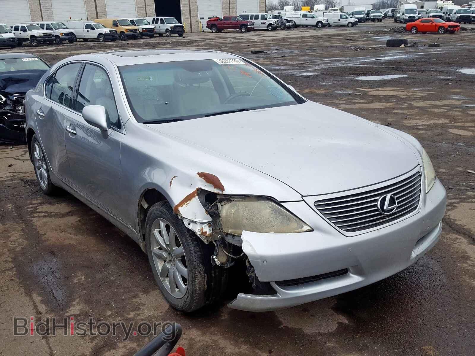 Фотография JTHBL46F475041360 - LEXUS LS460 2007
