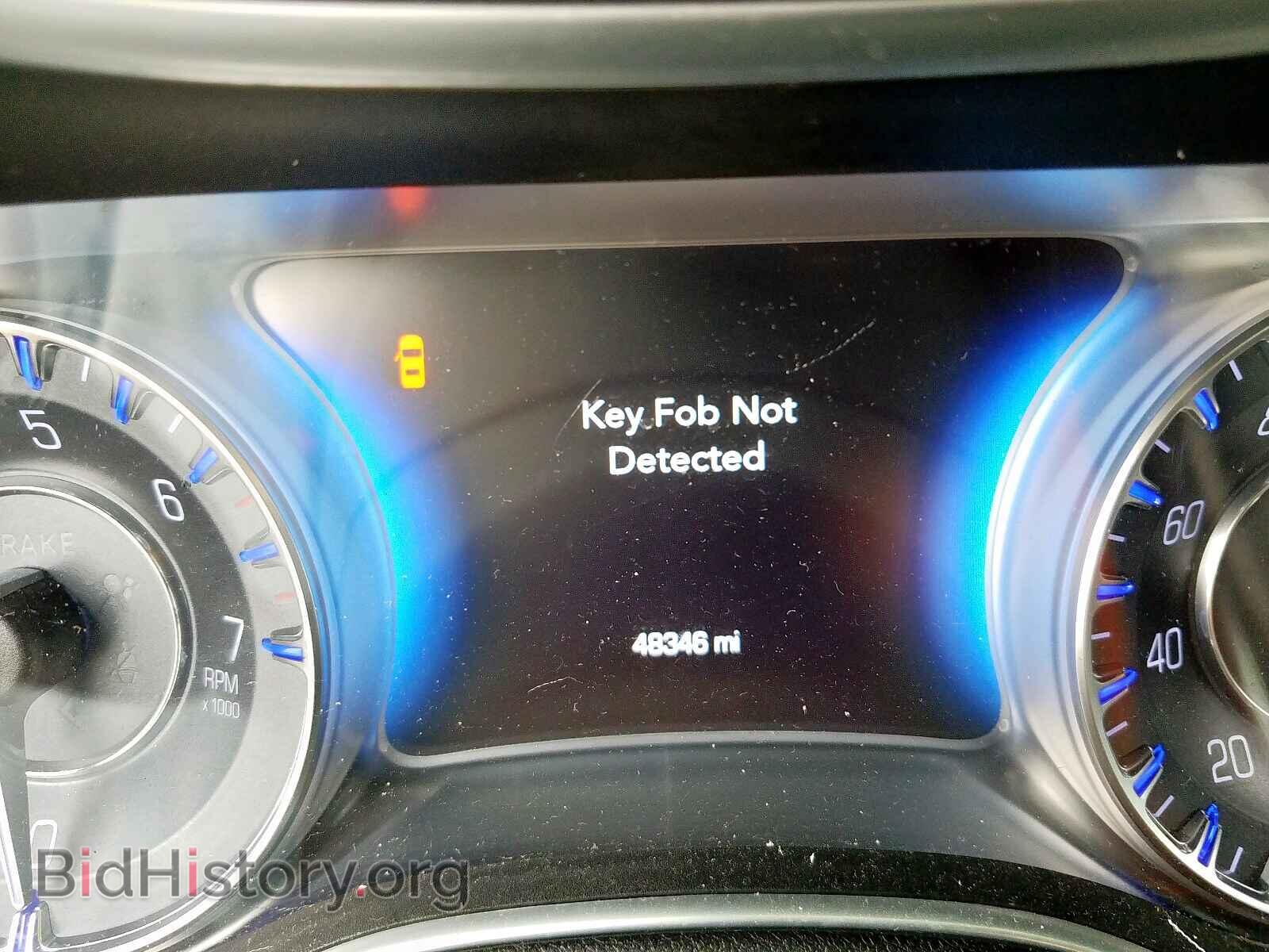 2015 CHRYSLER 300 - VIN: 2C3CCAAG2FH763300 - Фото 8
