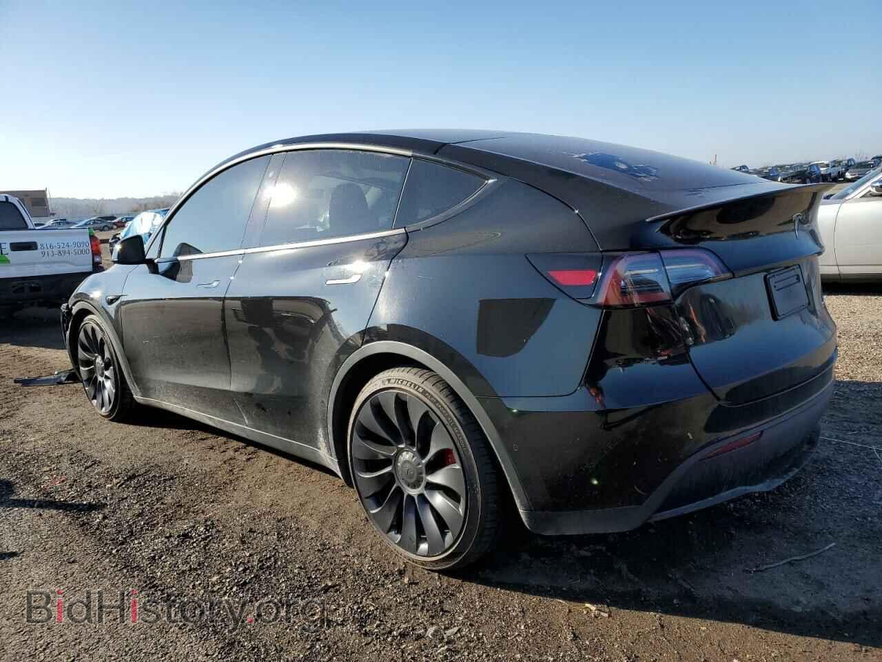 2022 TESLA MODEL Y - VIN: 7SAYGDEF2NF457522 - Photo 2