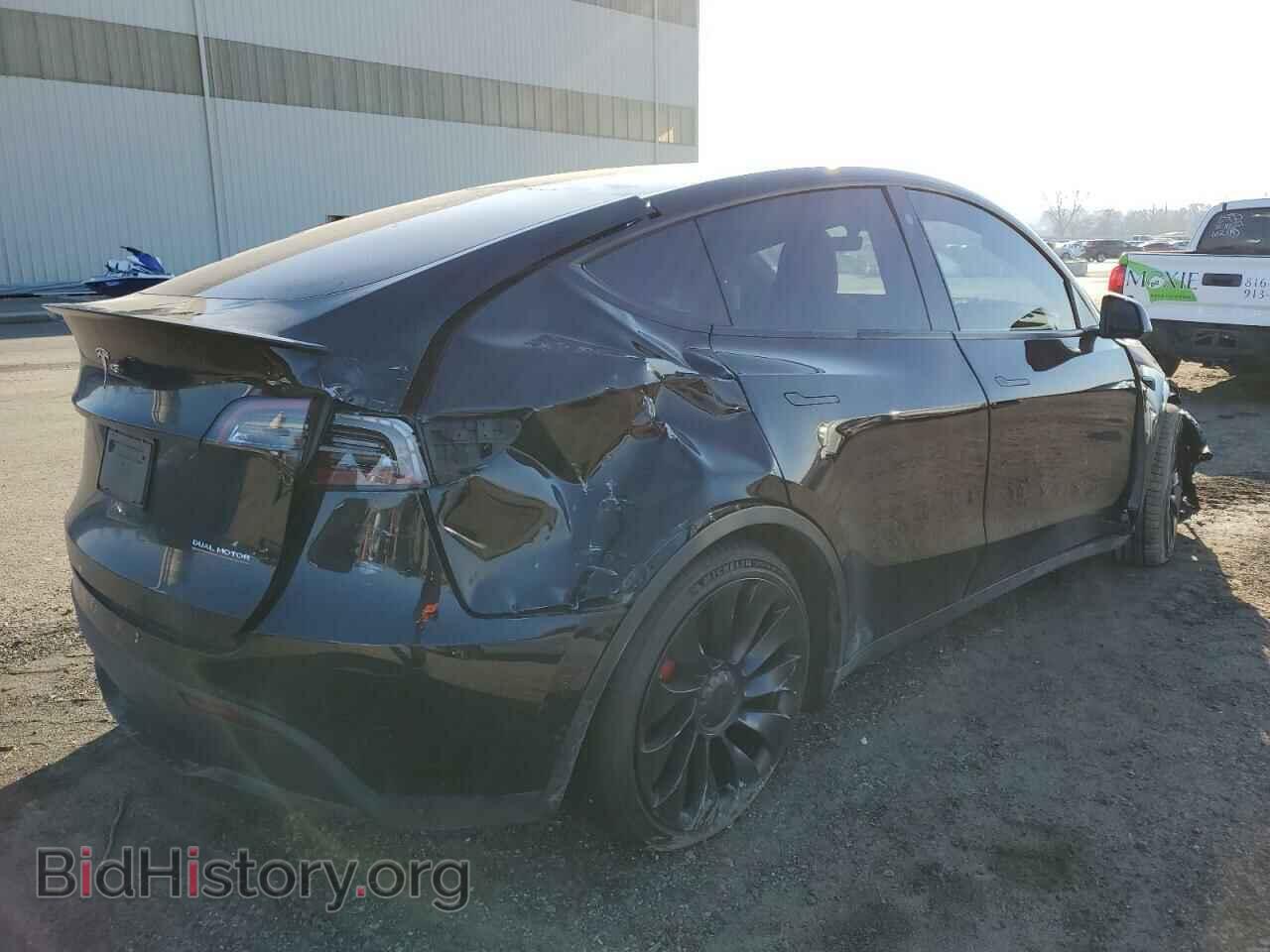 2022 TESLA MODEL Y - VIN: 7SAYGDEF2NF457522 - Photo 3
