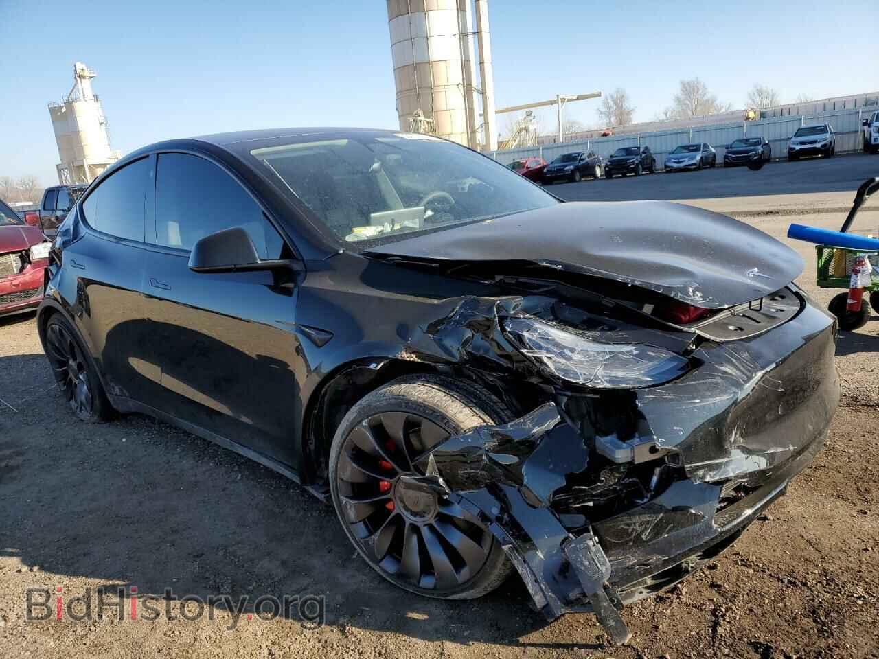 2022 TESLA MODEL Y - VIN: 7SAYGDEF2NF457522 - Photo 4