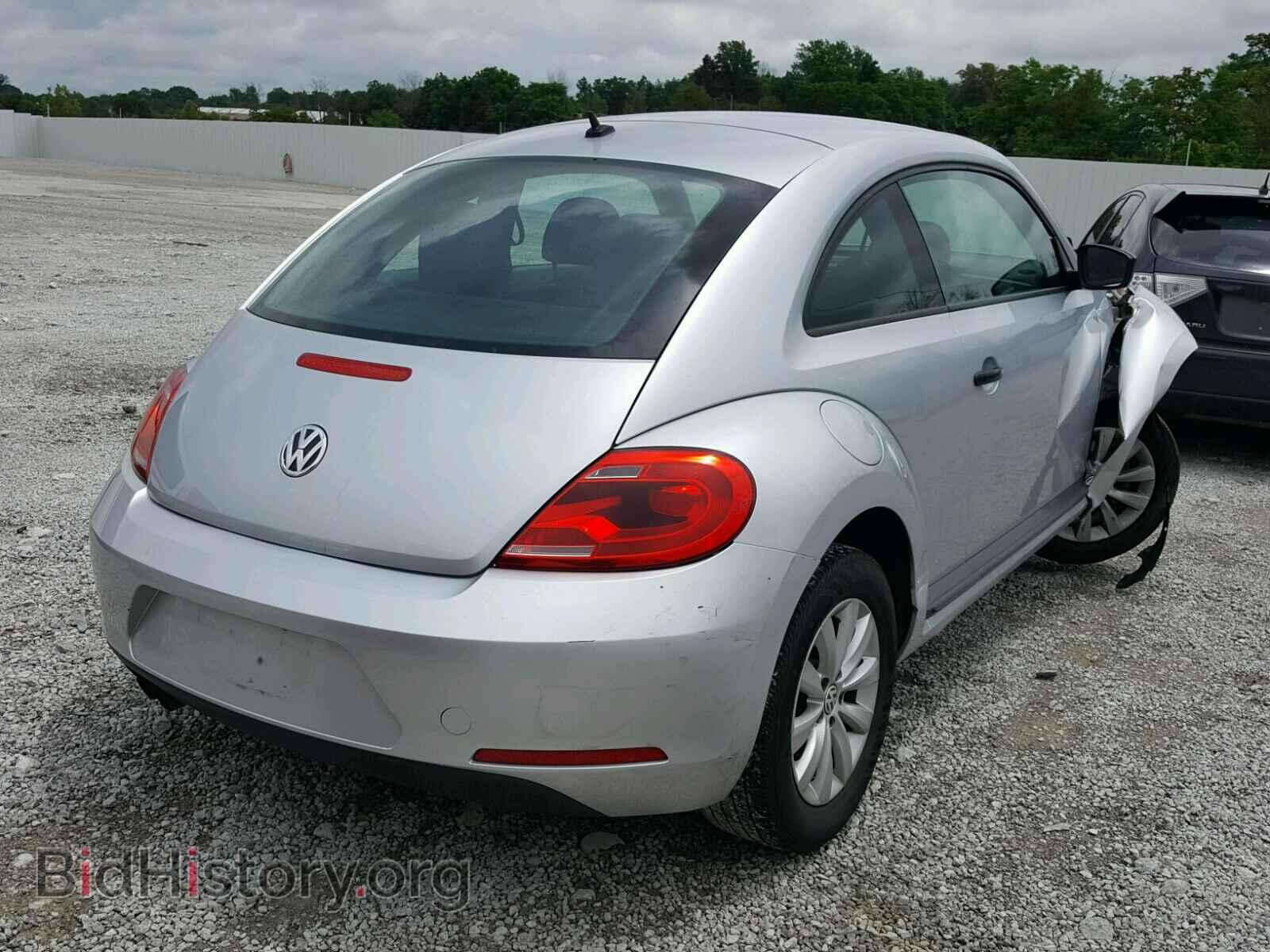 2014 VOLKSWAGEN BEETLE - VIN: 3VWFP7AT9EM623867 - Фото 4