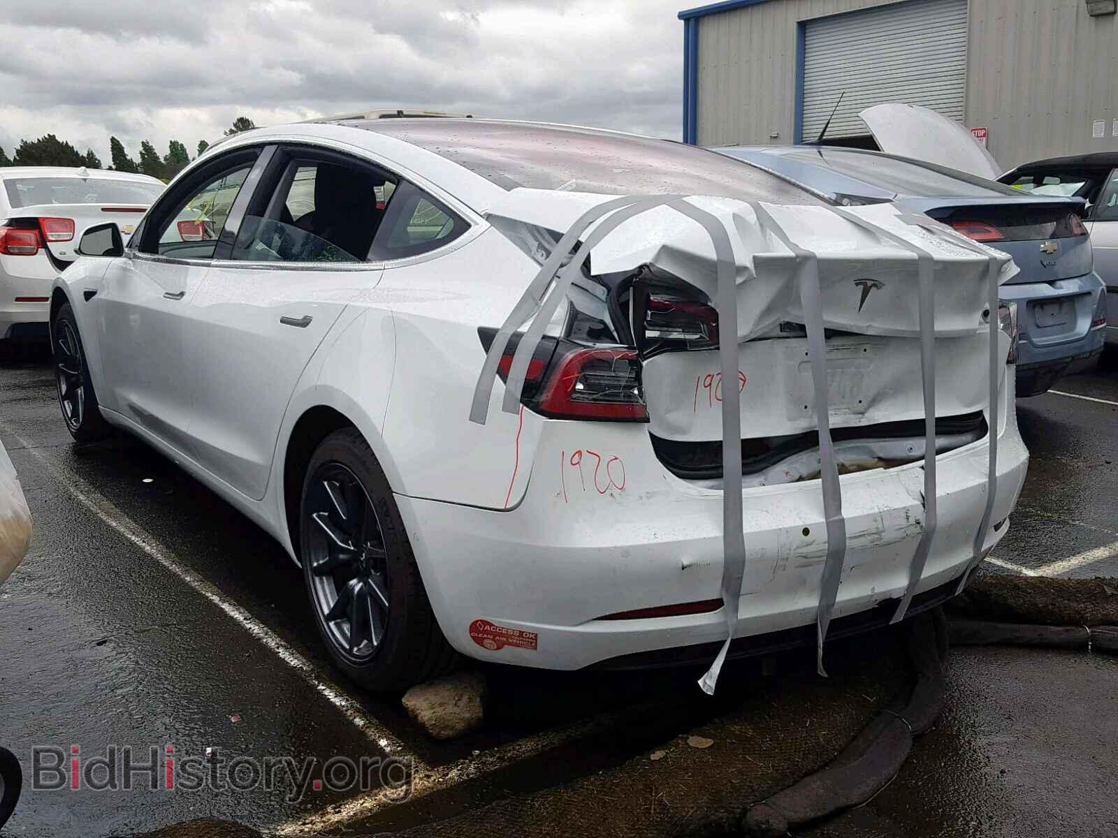 2018 TESLA MODEL 3 - VIN: 5YJ3E1EAXJF037744 - Фото 3