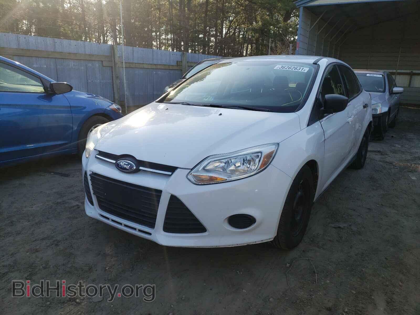 2014 FORD FOCUS - VIN: 1FADP3E28EL225674 - Фото 2