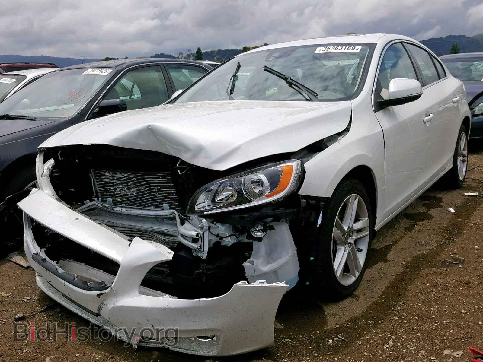 2014 VOLVO S60 - VIN: YV1612FS4E1284305 - Фото 2