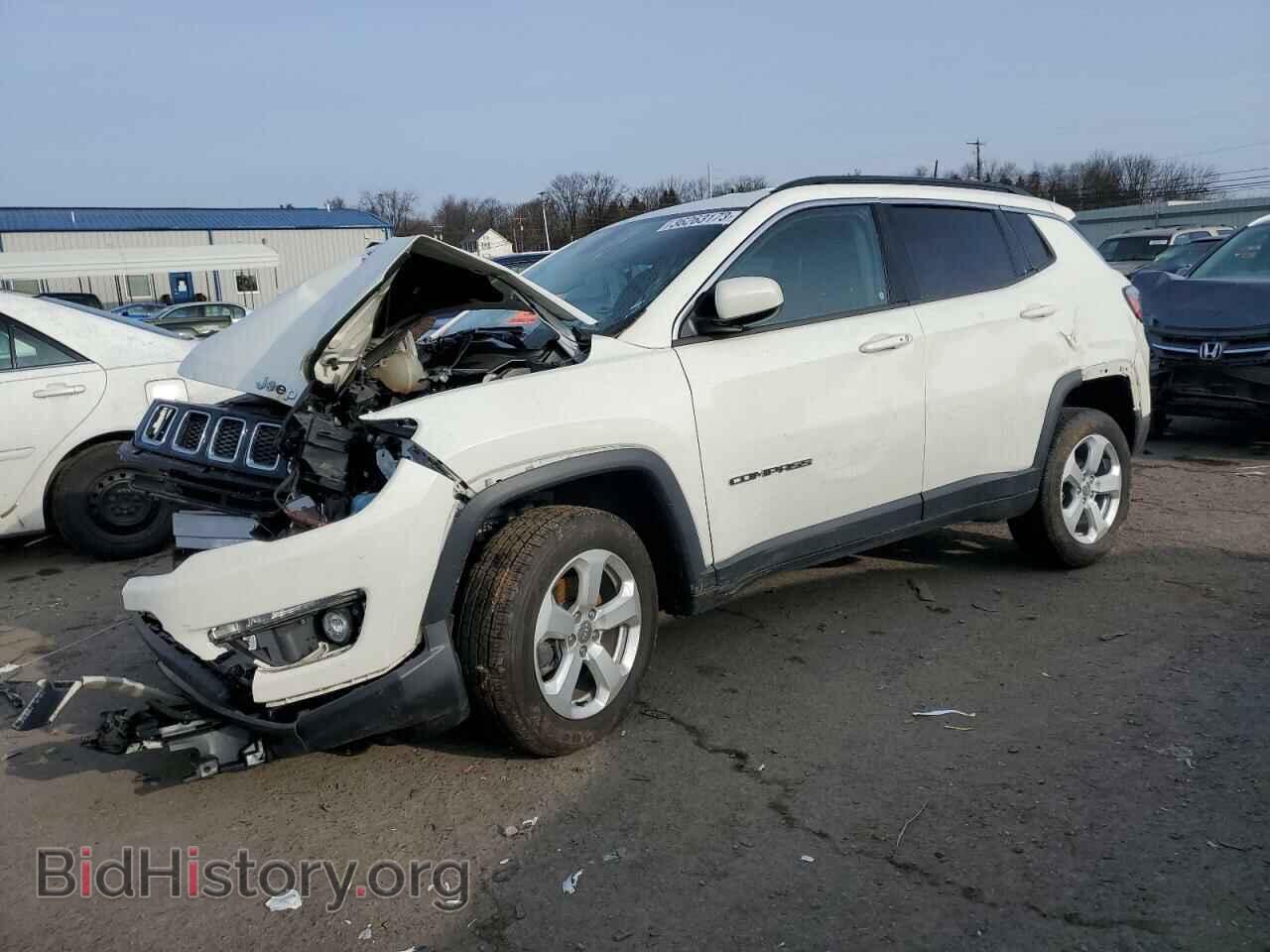Photo 3C4NJDBB4LT145428 - JEEP COMPASS 2020