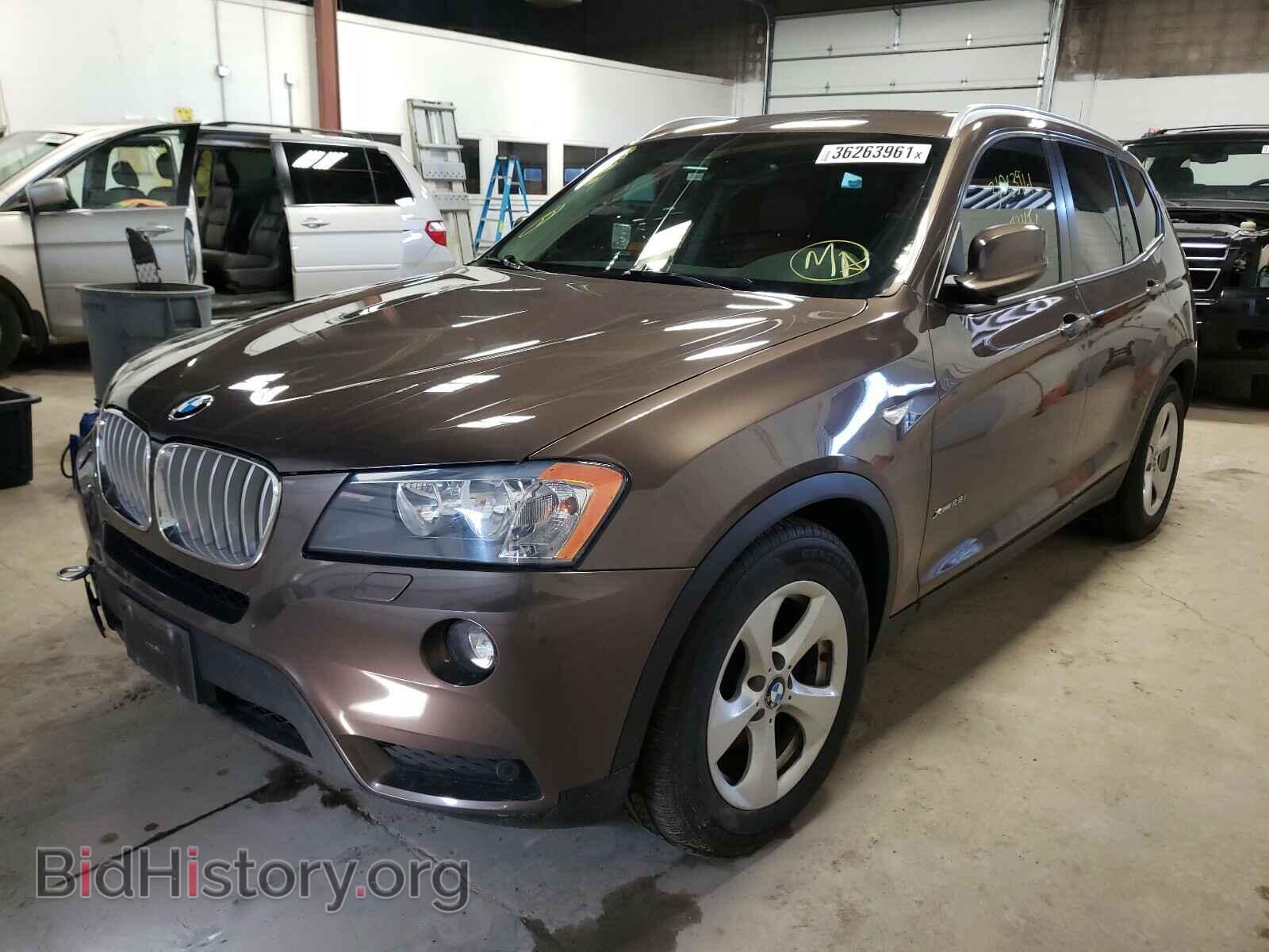 2011 BMW X3 - VIN: 5UXWX5C59BL701632 - Фото 2