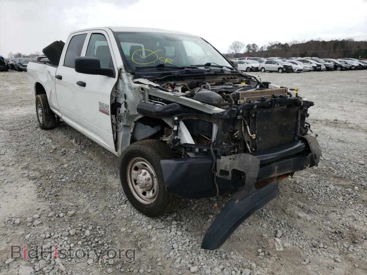 Photo 3C6UR4HL2JG274611 - RAM 2500 2018