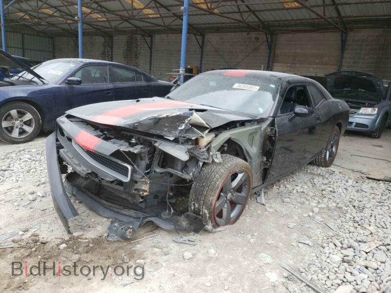 2013 Dodge CHALLENGER (VIN 2C3CDYAG2DH608569) — photo 2 of 10