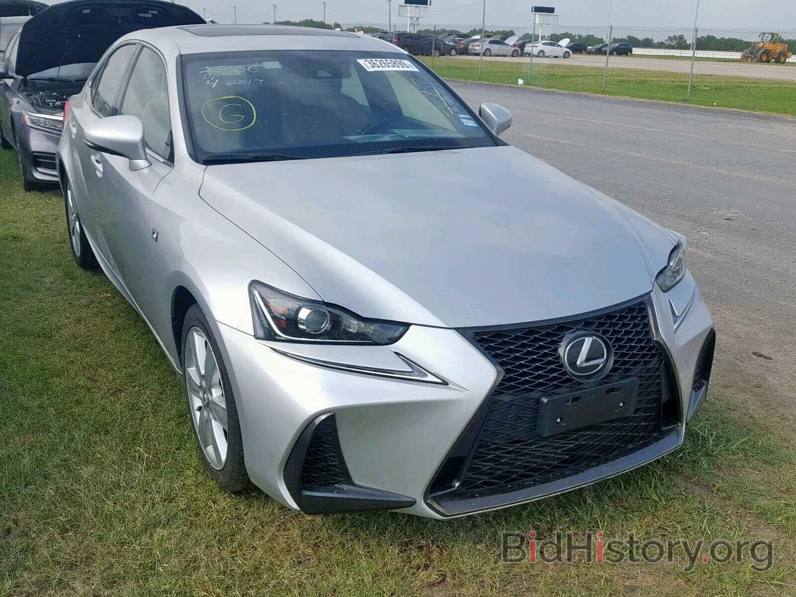 Photo JTHBA1D21H5041337 - LEXUS IS 2017