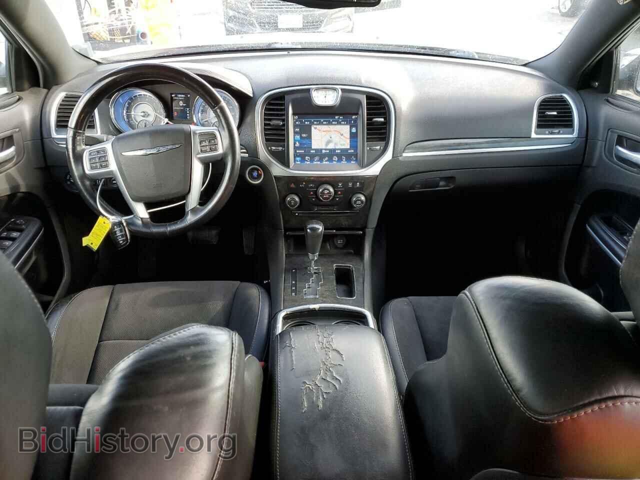 2013 CHRYSLER 300 - VIN: 2C3CCAETXDH508270 - Фото 8