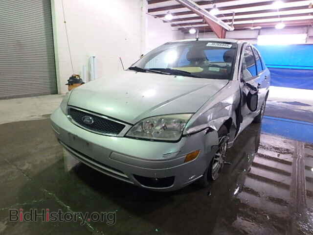 2005 FORD FOCUS - VIN: 1FAFP34N85W168525 - Фото 2