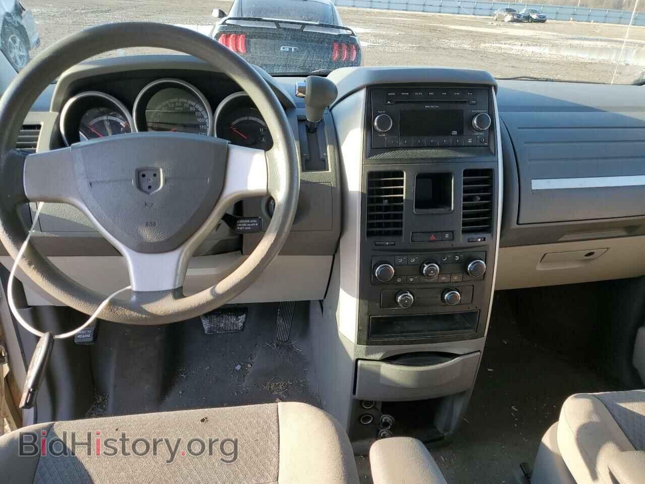 2010 DODGE CARAVAN - VIN: 2D4RN4DE8AR389650 - Фото 8