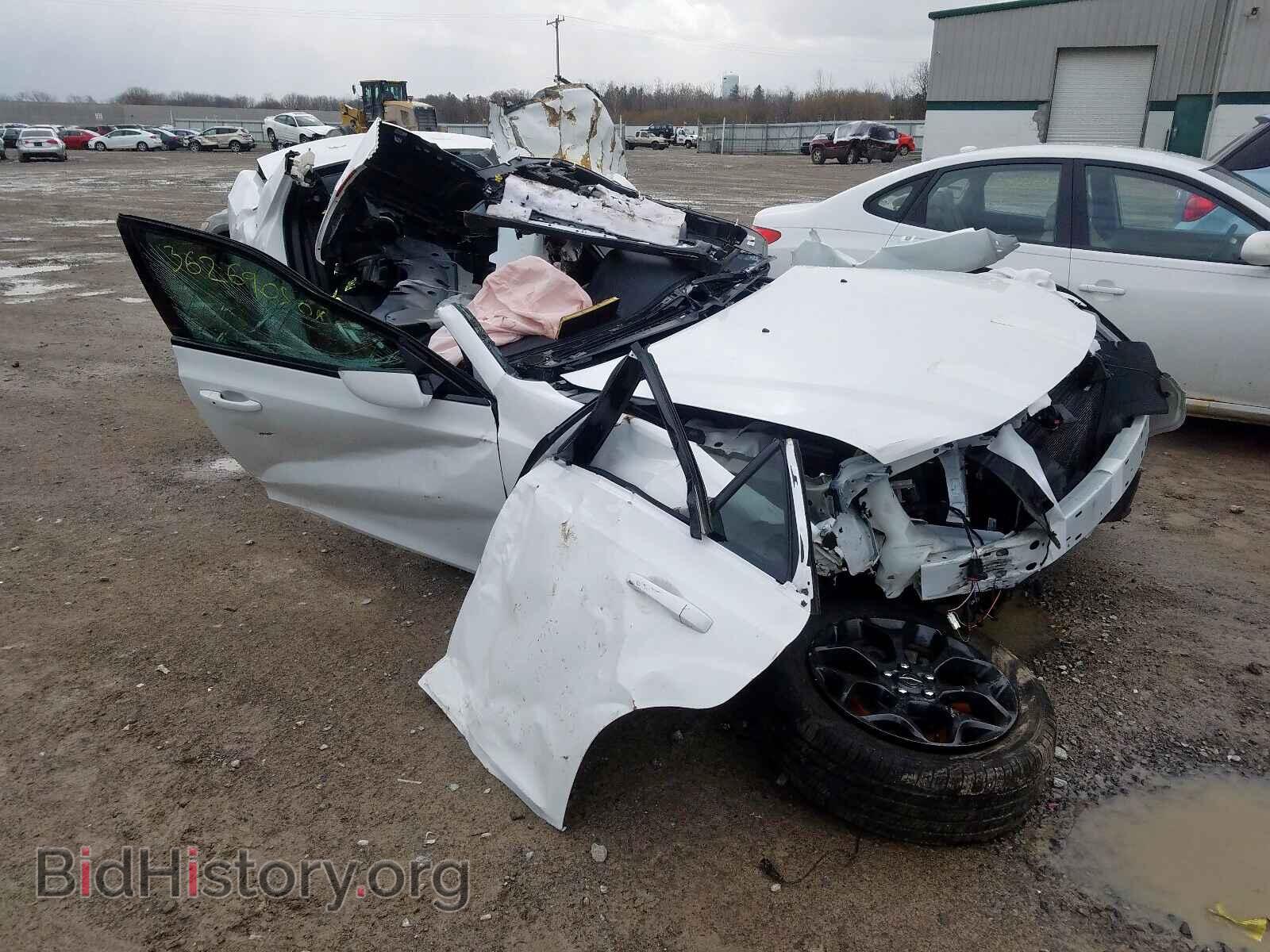Фотография 2C3CCAGG0KH632139 - CHRYSLER 300 2019