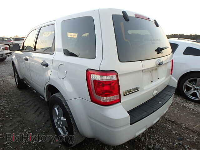 2011 FORD ESCAPE - VIN: 1FMCU0C78BKA31431 - Фото 3