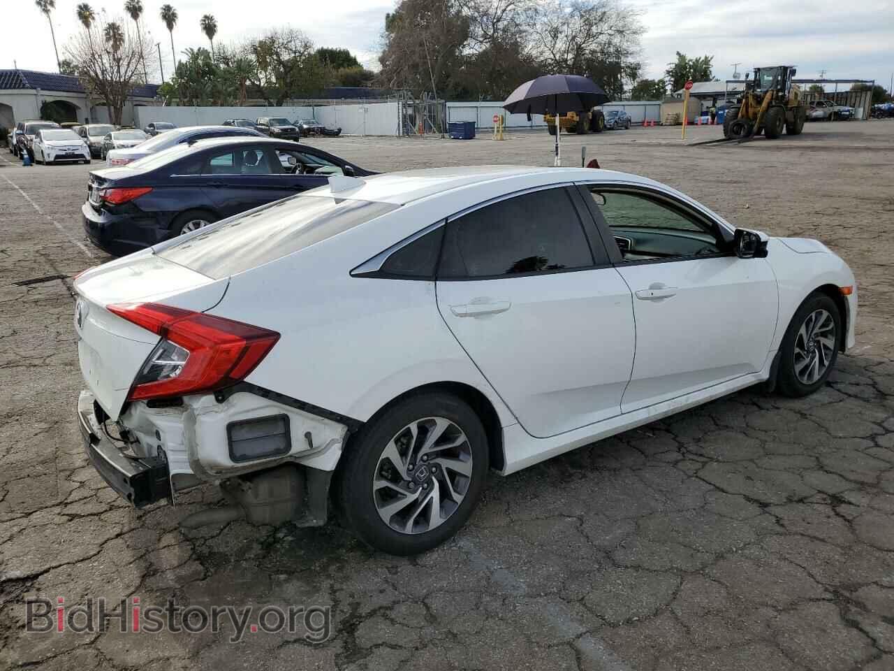2017 HONDA CIVIC - VIN: 2HGFC2F74HH529512 - Фото 3