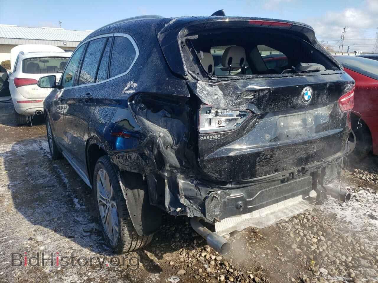 2017 BMW X1 - VIN: WBXHT3C32H5F79448 - Фото 3