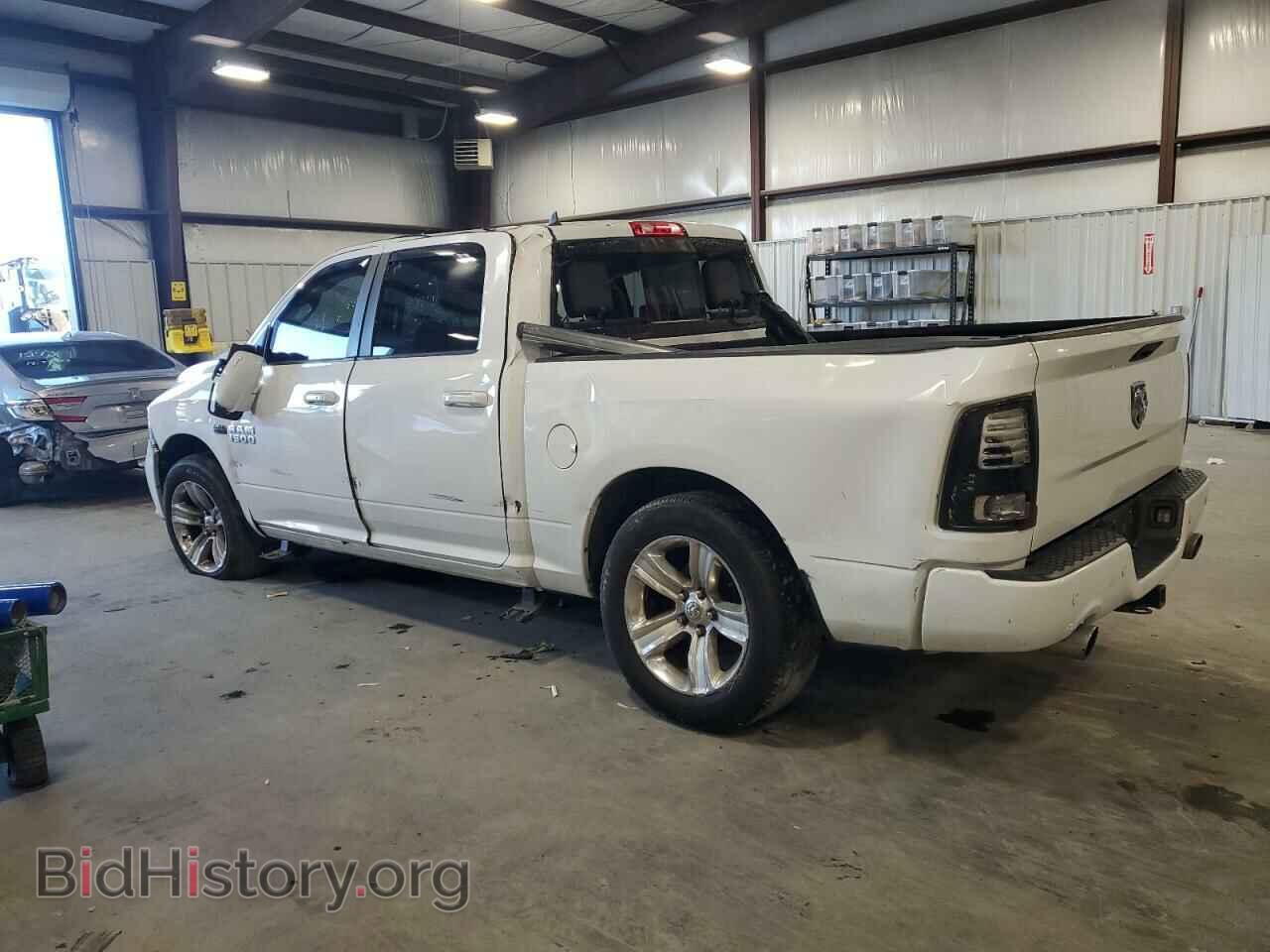 2016 RAM 1500 - VIN: 1C6RR6MT8GS369036 - Фото 2