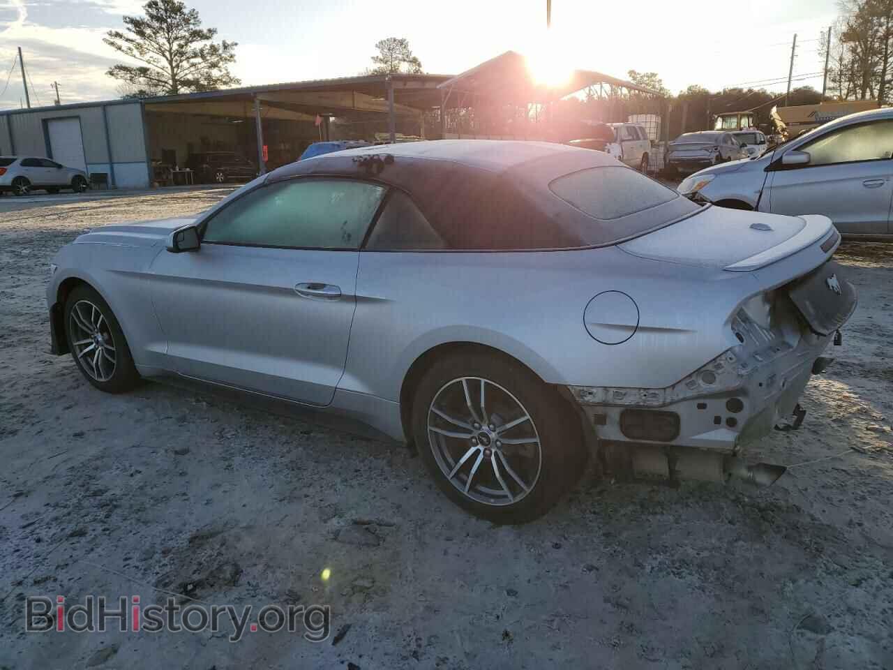 2016 FORD MUSTANG - VIN: 1FATP8UH4G5243191 - Фото 2