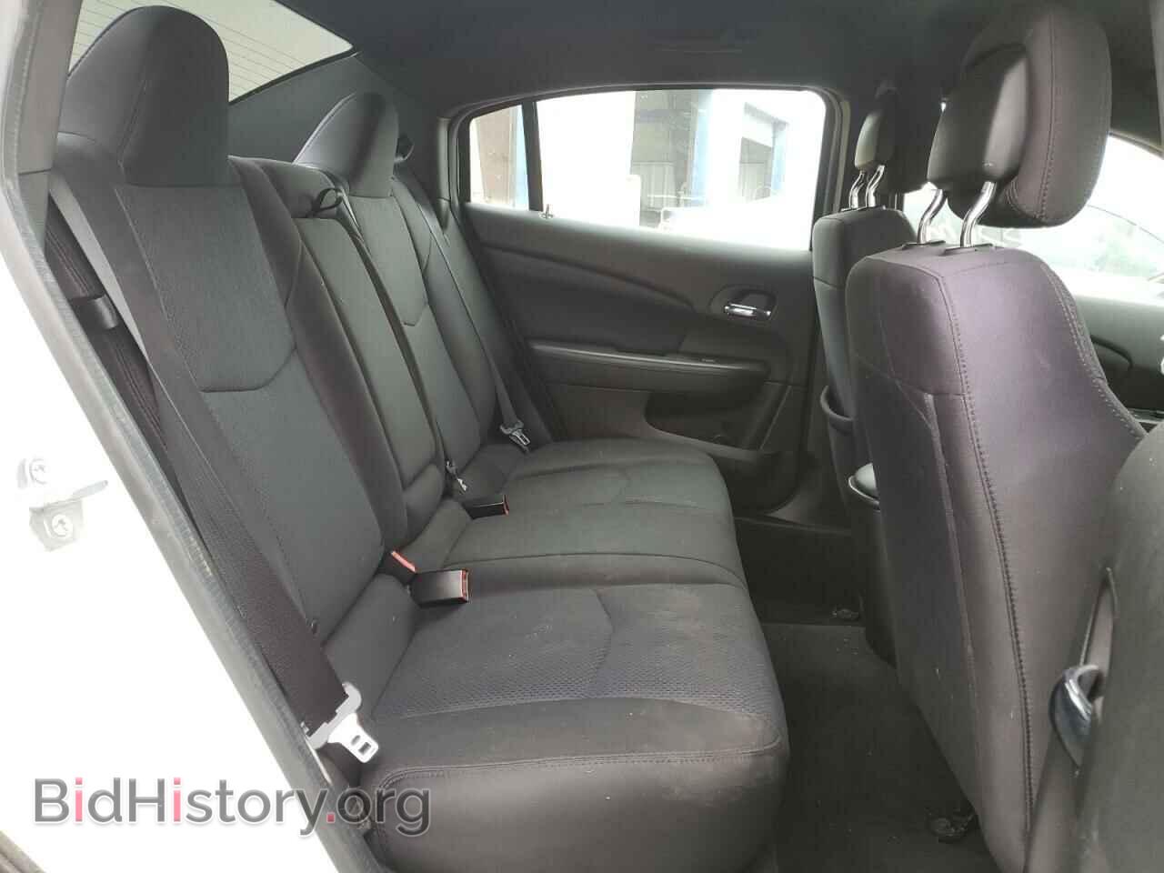 2014 CHRYSLER 200 - VIN: 1C3CCBBG0EN197437 - Фото 6