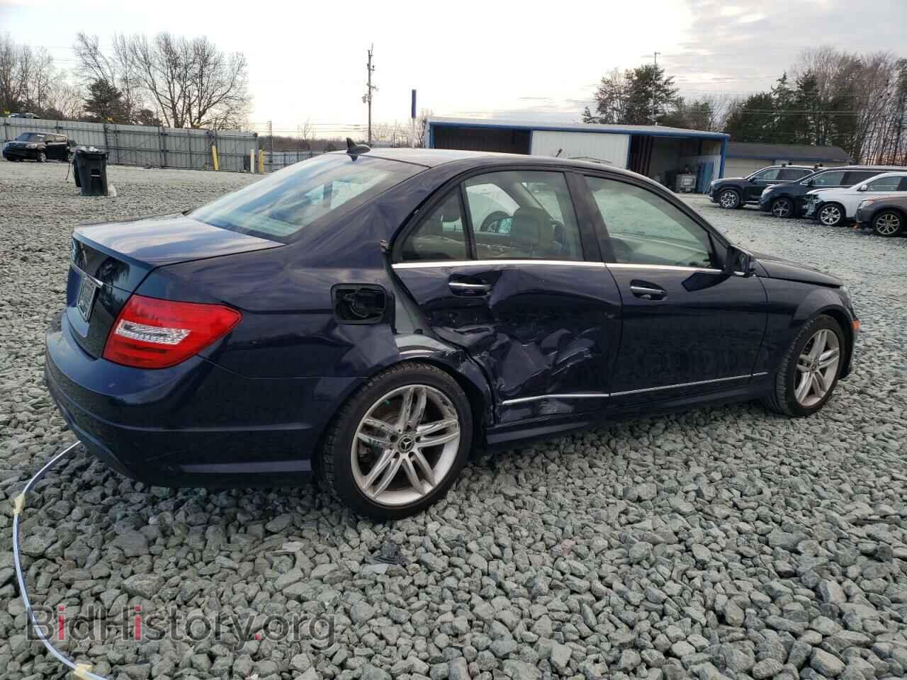 2013 MERCEDES-BENZ C-CLASS - VIN: WDDGF4HB6DA849713 - Фото 3