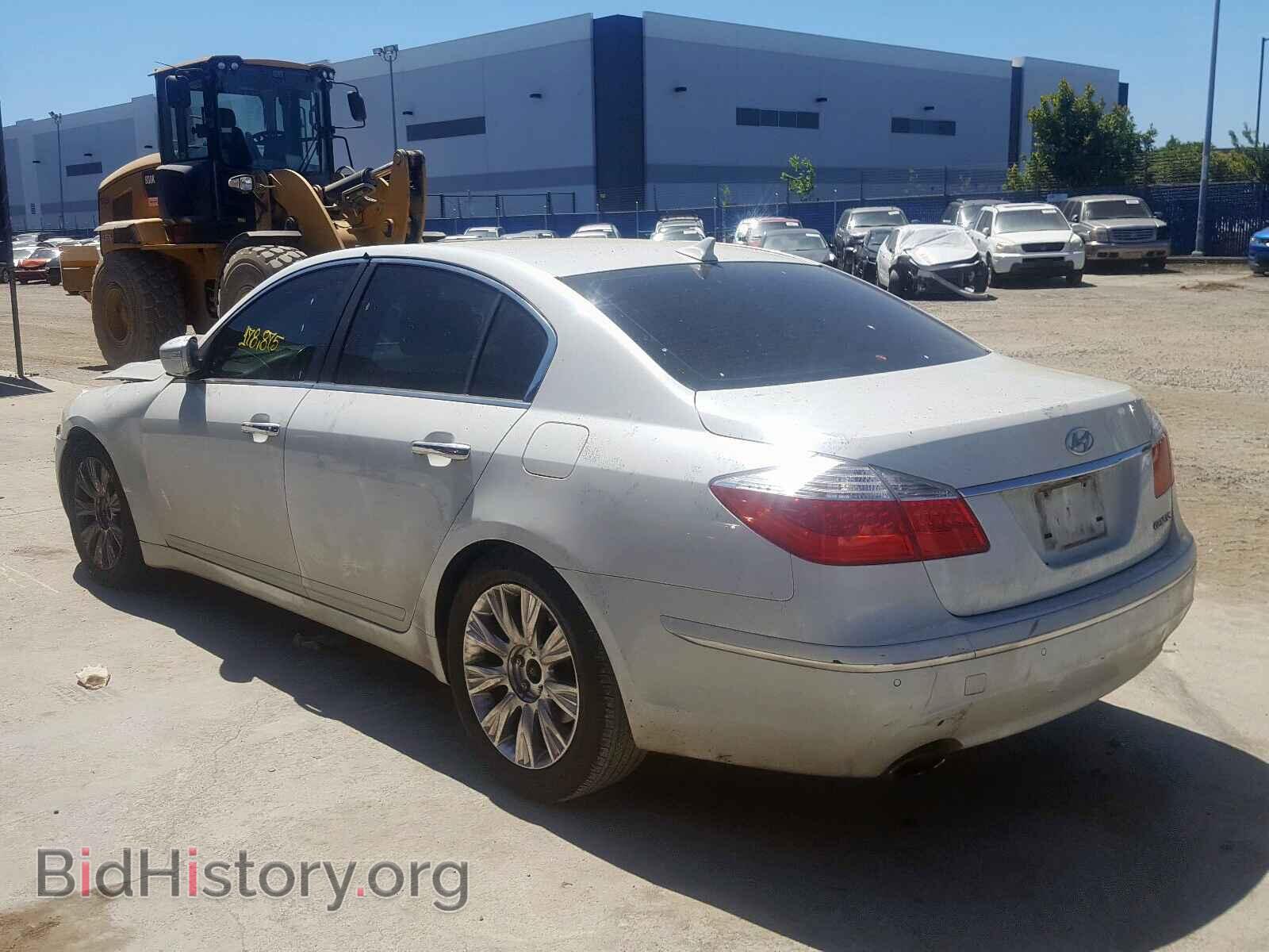 2009 HYUNDAI GENESIS - VIN: KMHGC46E09U033372 - Фото 3