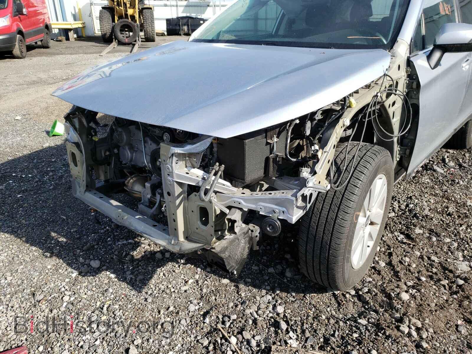 2017 SUBARU OUTBACK - VIN: 4S4BSAFC8H3294103 - Photo 9