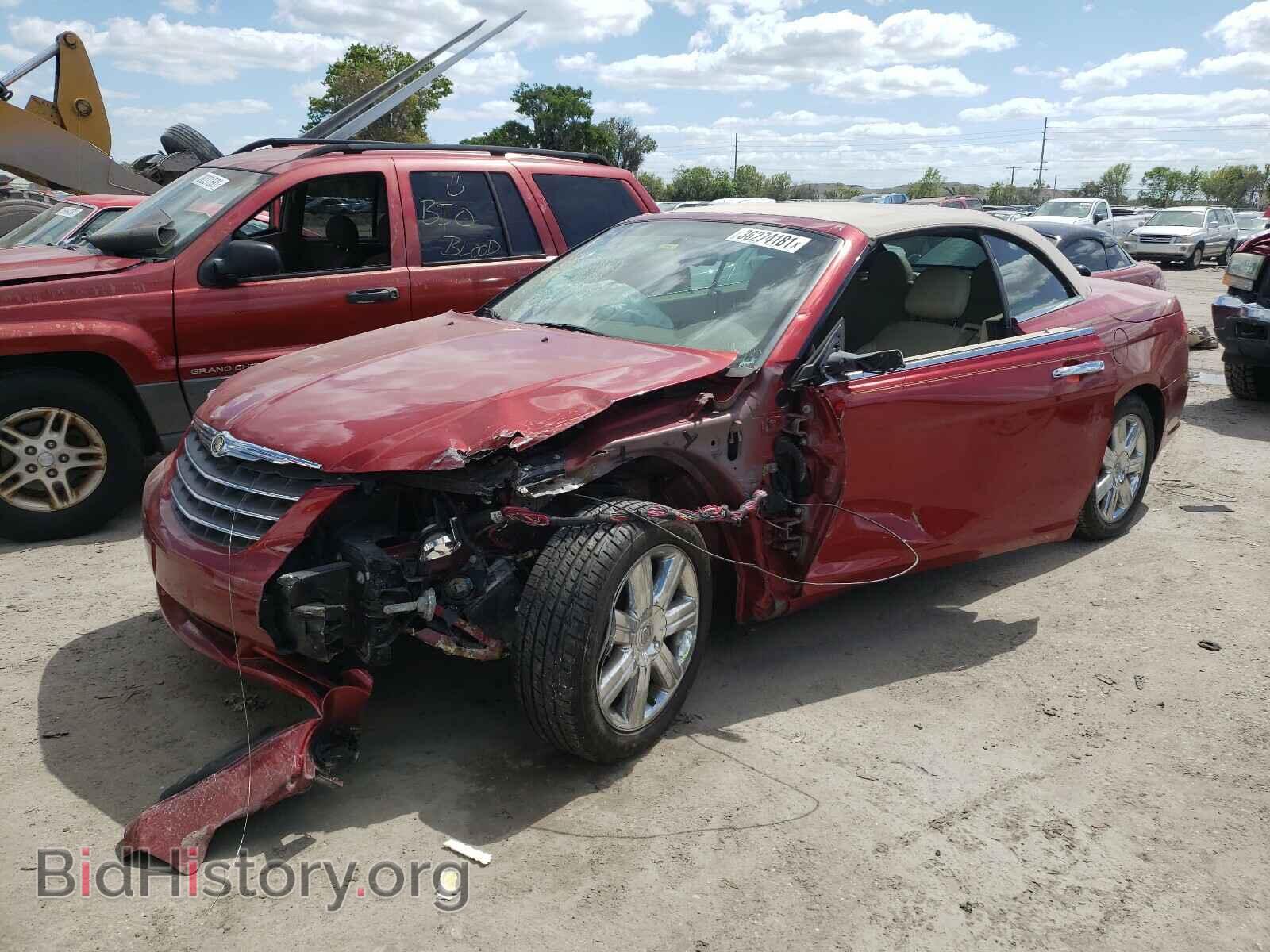 2010 CHRYSLER SEBRING - VIN: 1C3BC6EV6AN173294 - Фото 2