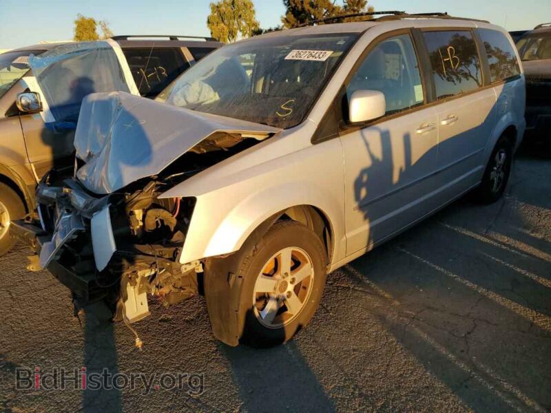 2010 Dodge CARAVAN Grand Cara (VIN 2D4RN5D16AR483044) — photo 1 of 13, Copart, damage: front end