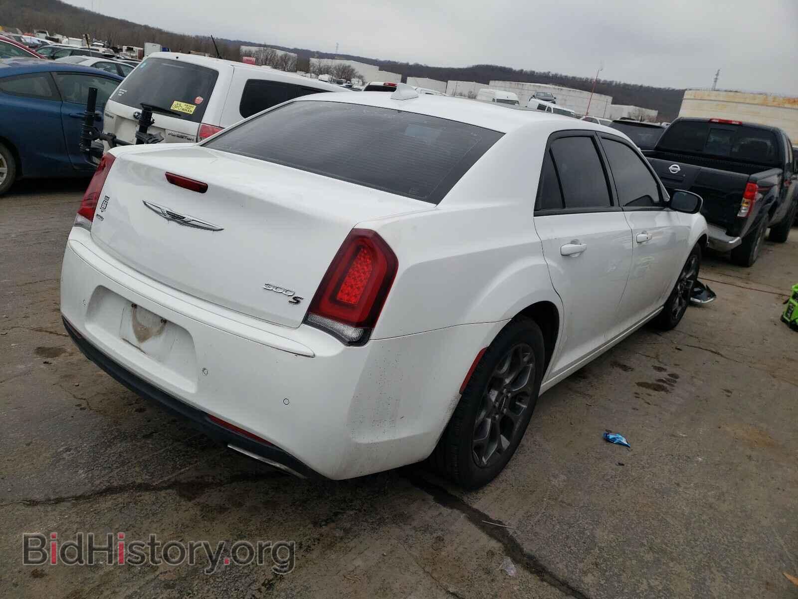2015 CHRYSLER 300 - VIN: 2C3CCAGG1FH899490 - Фото 4