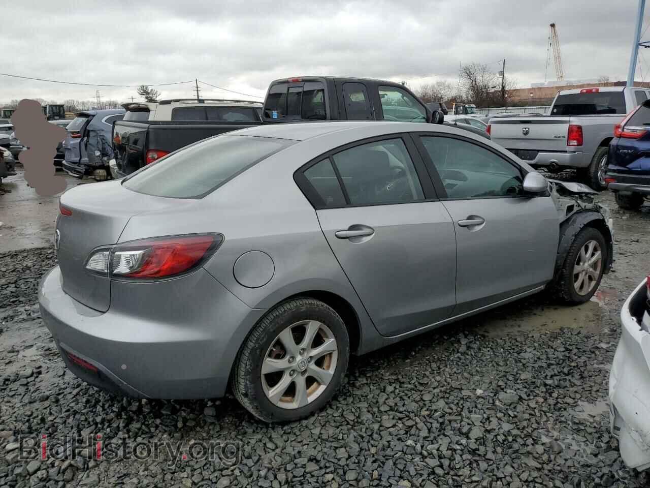 2011 MAZDA 3 - VIN: JM1BL1VG2B1376840 - Фото 3
